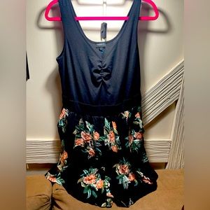 Super cute and comfy Torrid Romper size 1